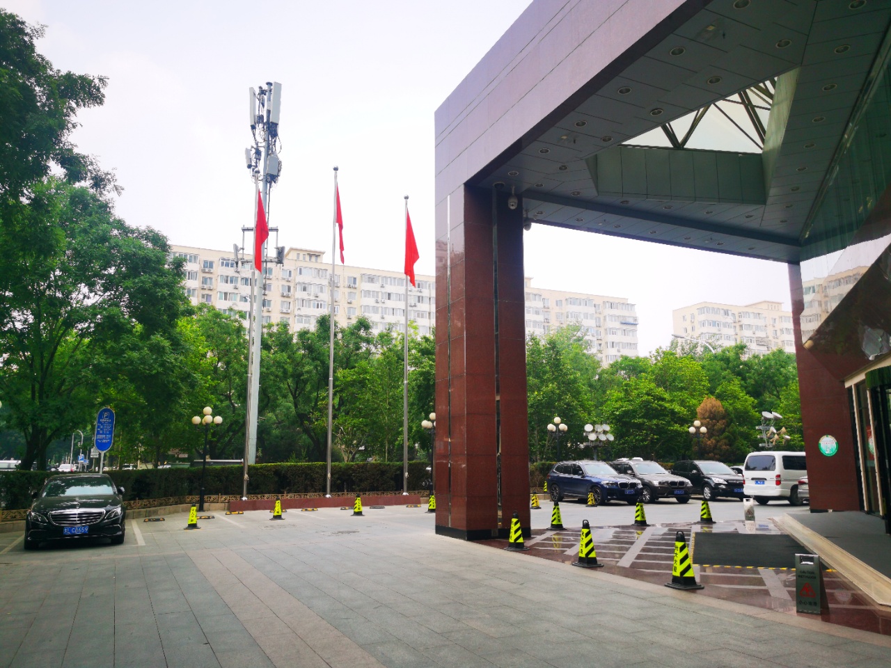 光大大厦实拍图3