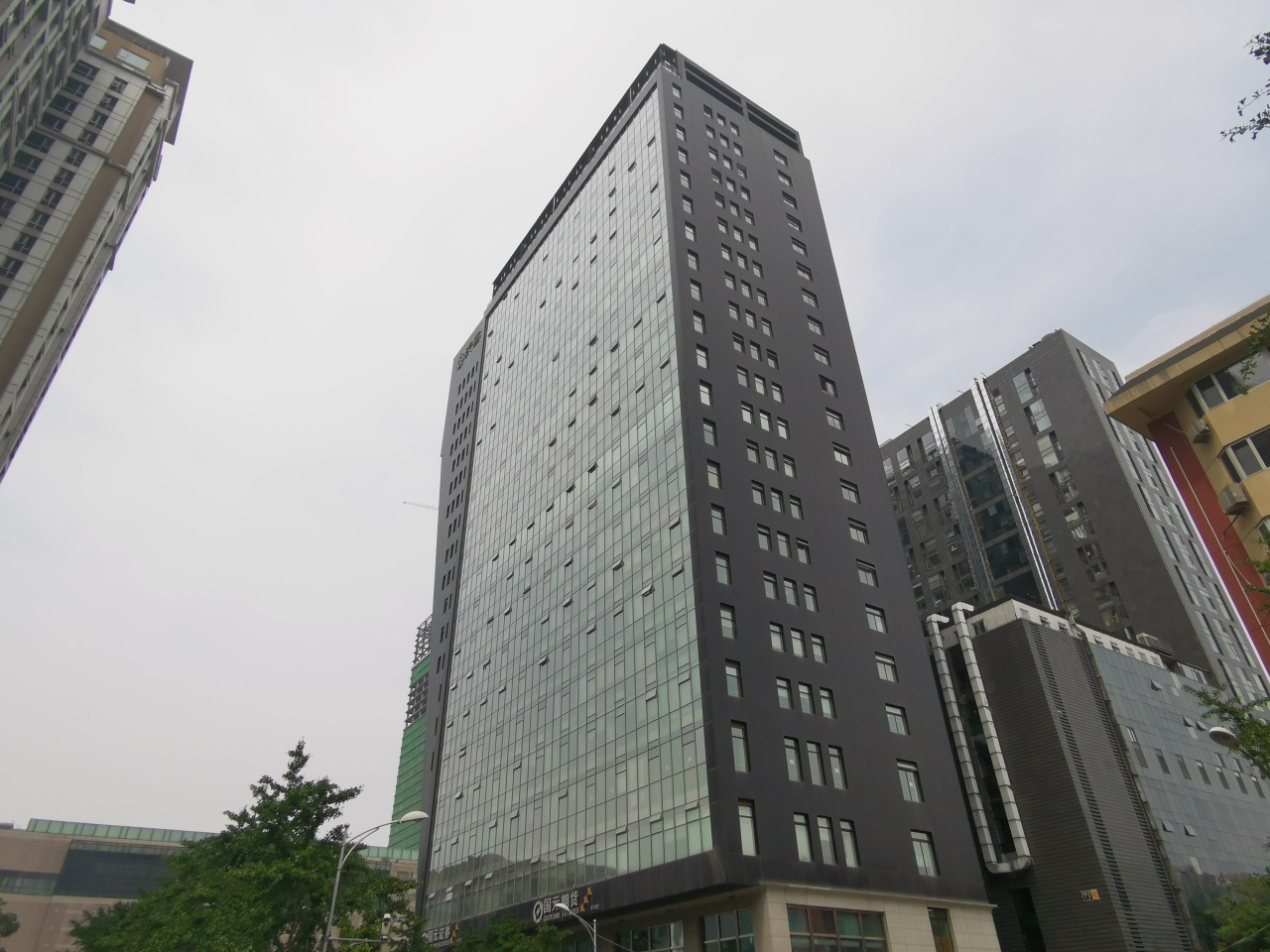 天恒大厦实拍图1