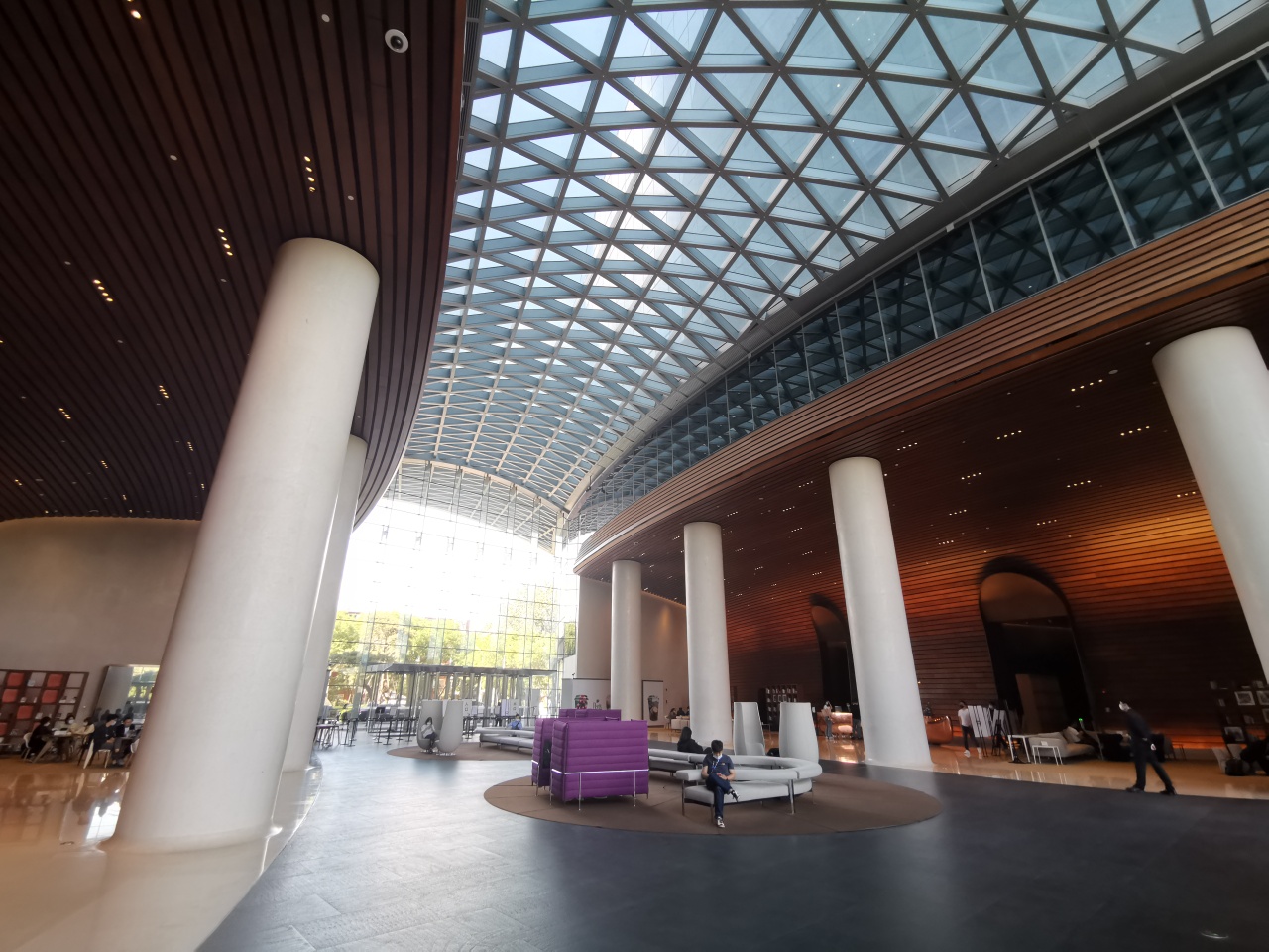 启皓大厦实拍图3