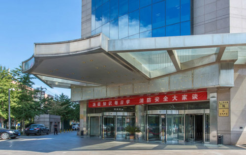京粮大厦实拍图2