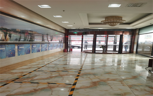 海育大厦实拍图3