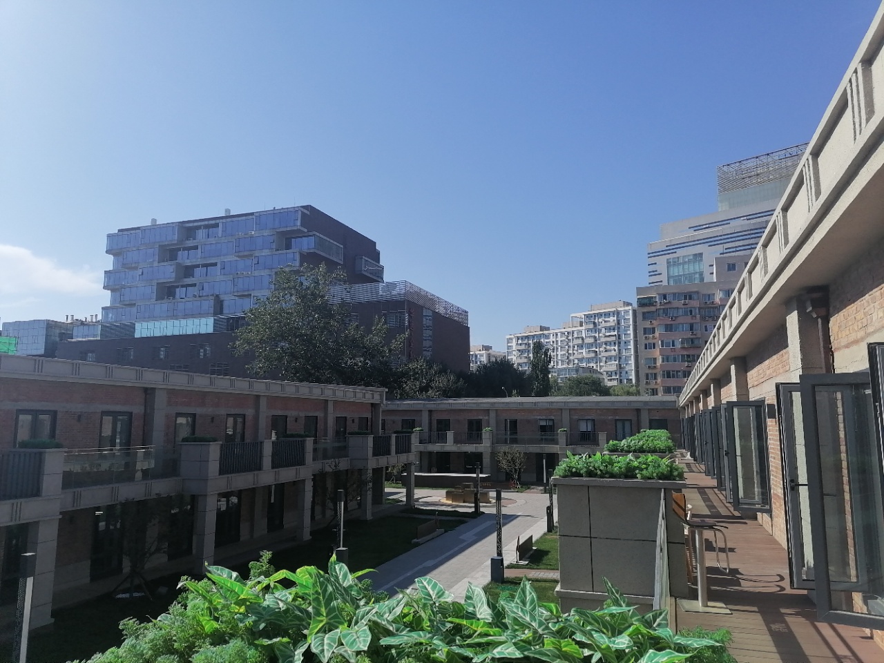 京盐融园内景